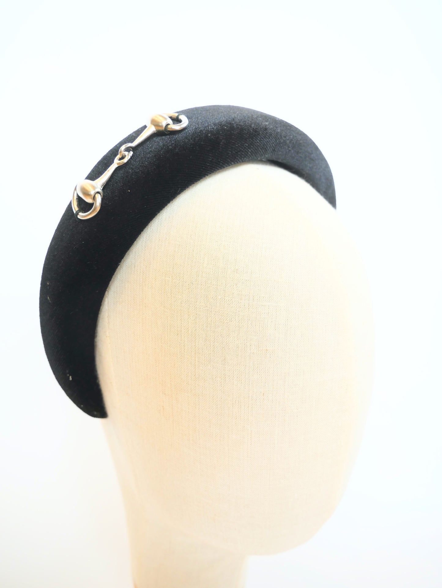 Halo velvet snaffle hairband